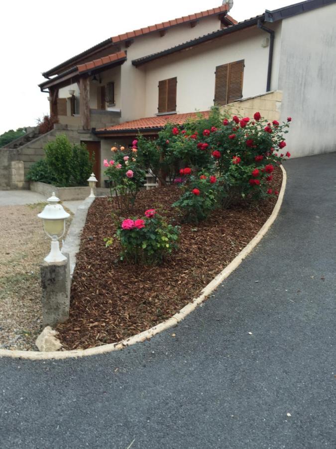 Spacieux Appartement 110M2 Avec Terrasse Privative Beauregard-Vendon Dış mekan fotoğraf