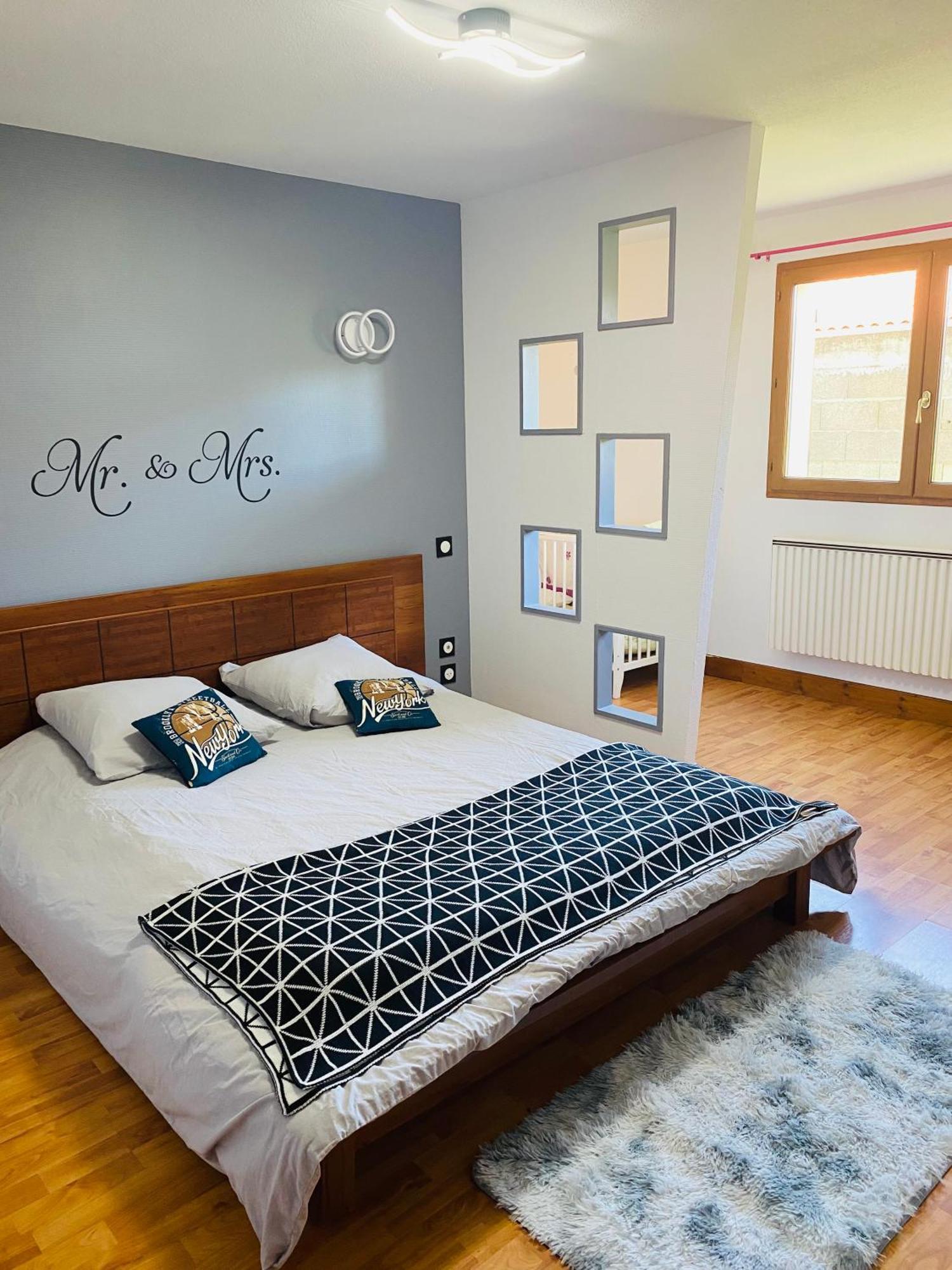 Spacieux Appartement 110M2 Avec Terrasse Privative Beauregard-Vendon Dış mekan fotoğraf