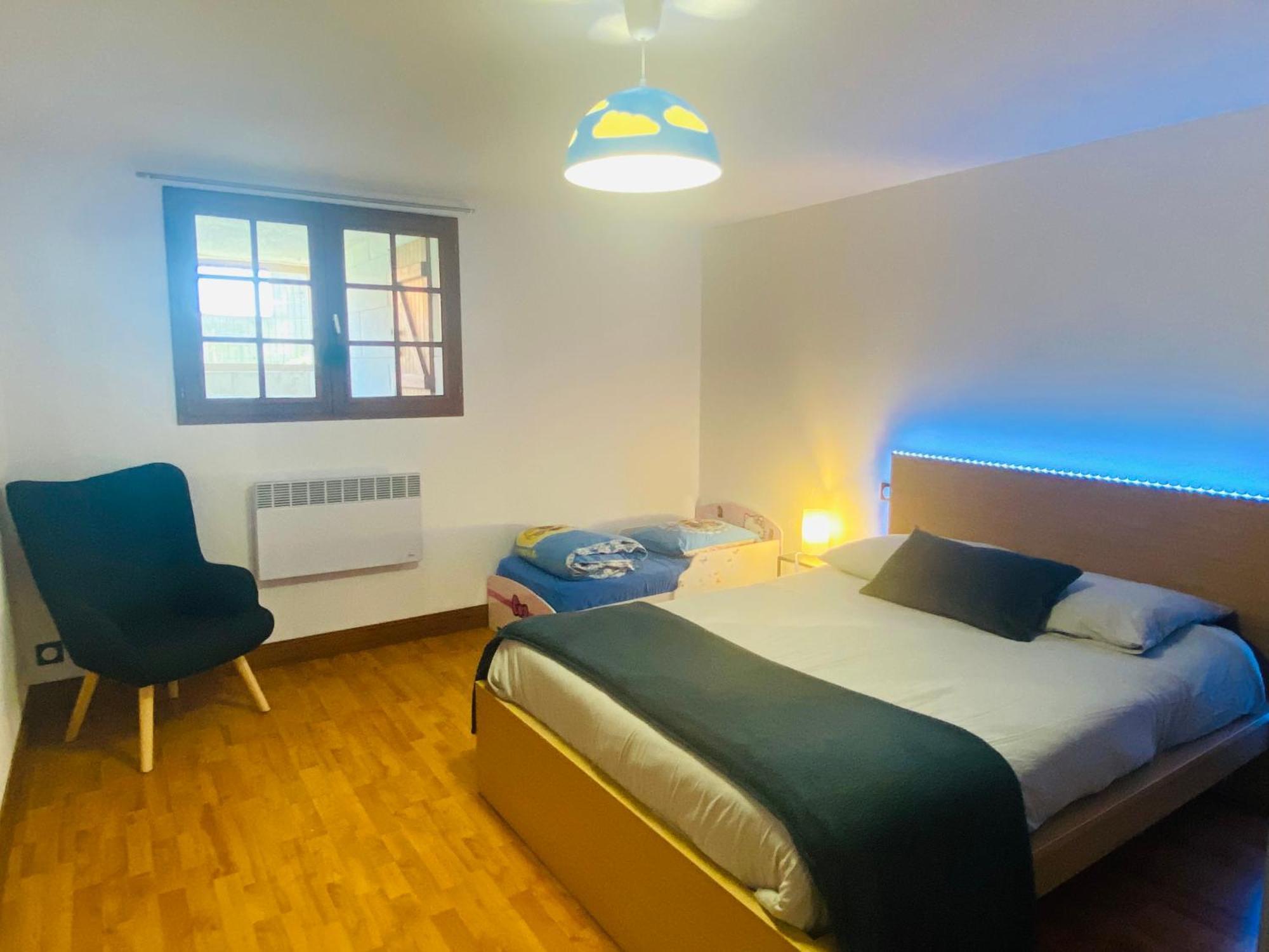 Spacieux Appartement 110M2 Avec Terrasse Privative Beauregard-Vendon Dış mekan fotoğraf